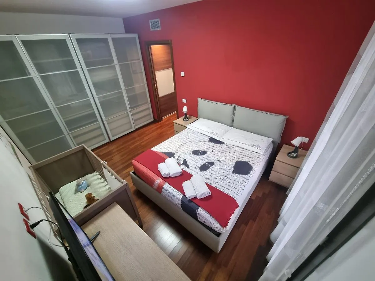 Ama Milano Intero Appartamento Bicocca Zona 9 Italy